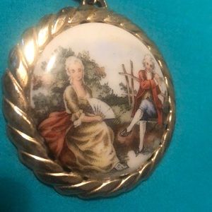 Victorian Couple Pendant Necklace